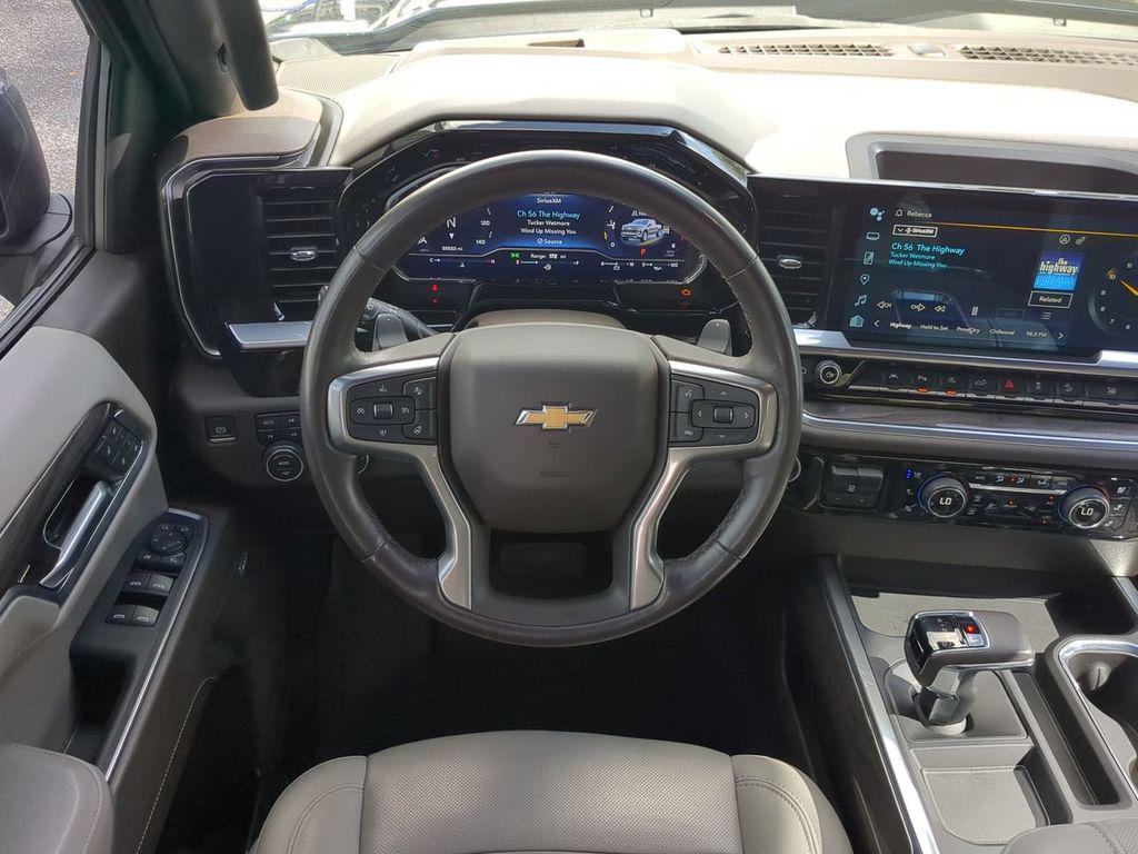 used 2022 Chevrolet Silverado 1500 car, priced at $43,988