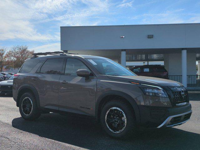 new 2025 Nissan Pathfinder car, priced at $44,939