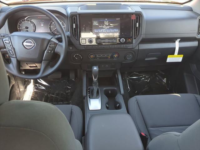 new 2025 Nissan Frontier car