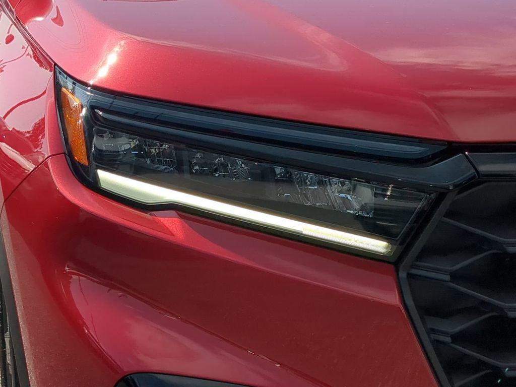 used 2025 Honda Pilot car, priced at $37,988