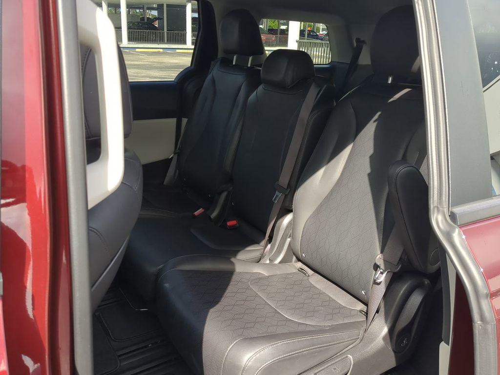 used 2024 Kia Carnival car, priced at $31,988