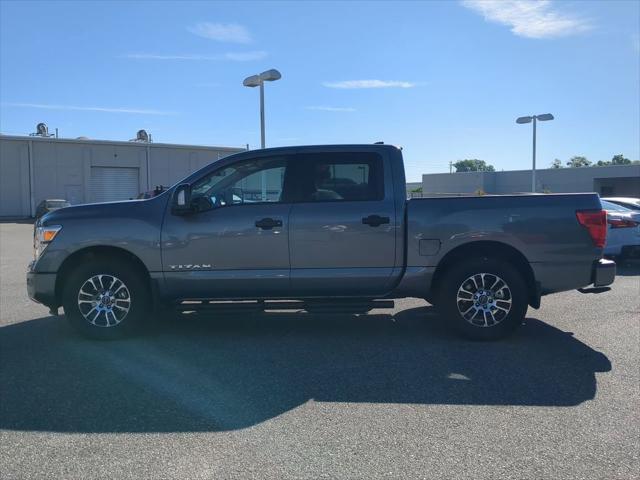 new 2024 Nissan Titan car