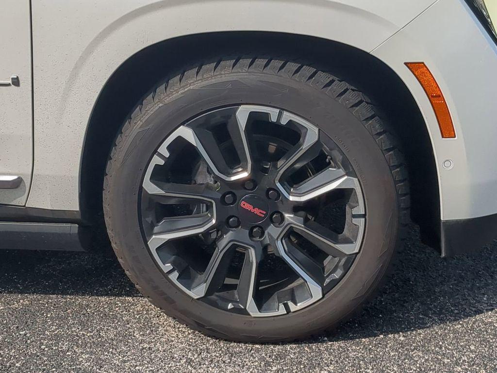 used 2025 GMC Yukon car, priced at $82,399