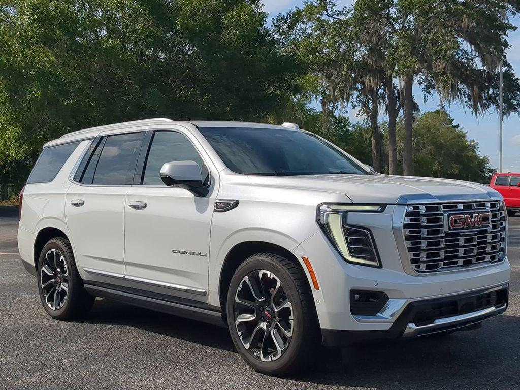 used 2025 GMC Yukon car, priced at $82,399