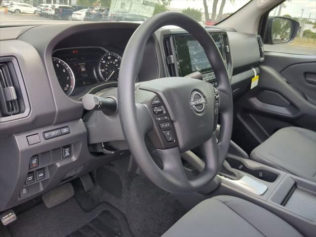 new 2025 Nissan Frontier car