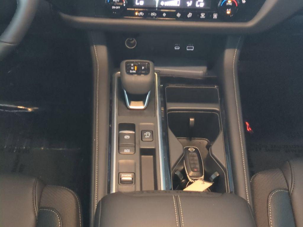 used 2025 Nissan Pathfinder car, priced at $39,566
