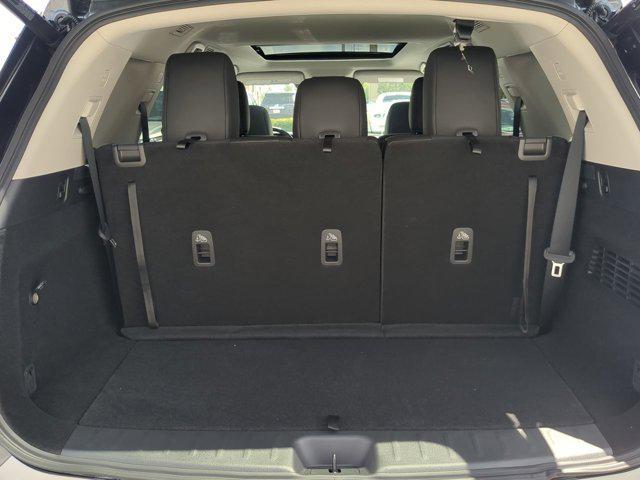 new 2025 Nissan Pathfinder car, priced at $44,631