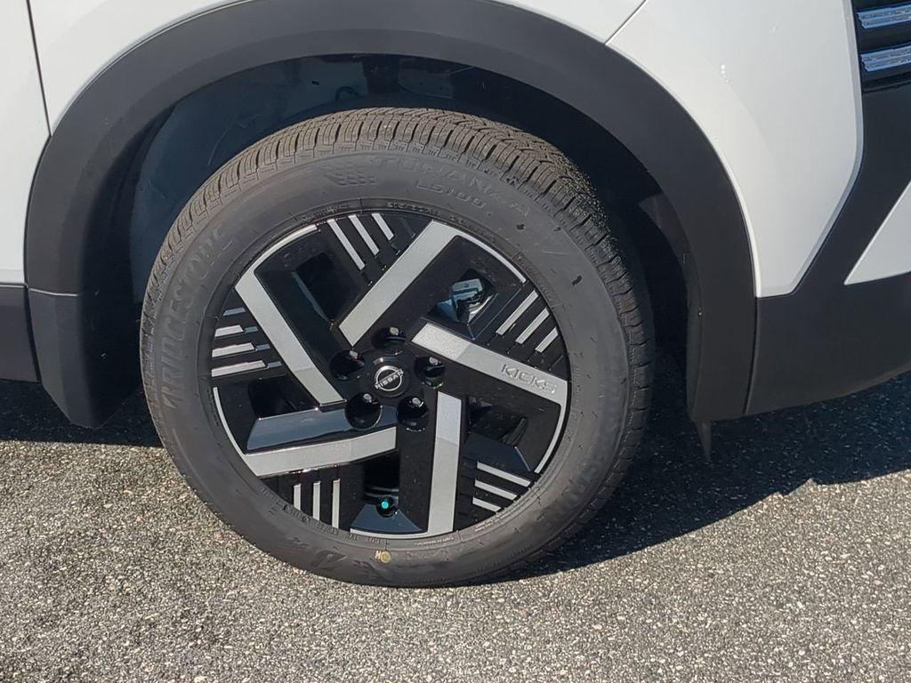 new 2026 Nissan Kicks car, priced at $24,763