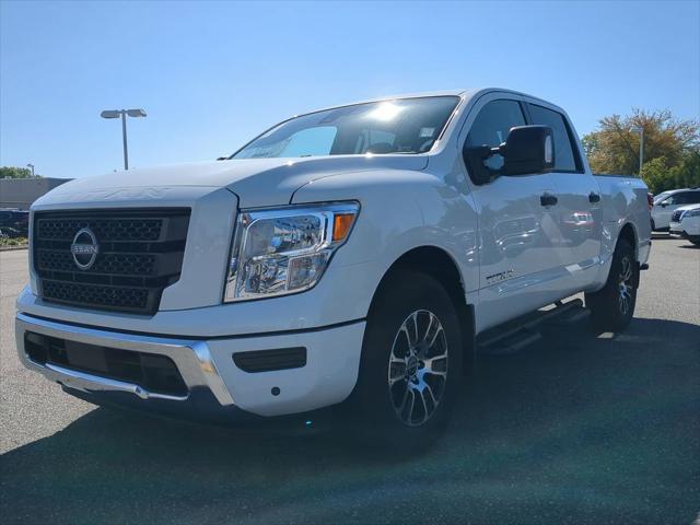 new 2024 Nissan Titan car