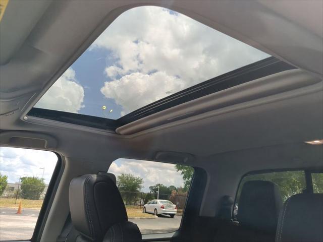 new 2025 Nissan Frontier car