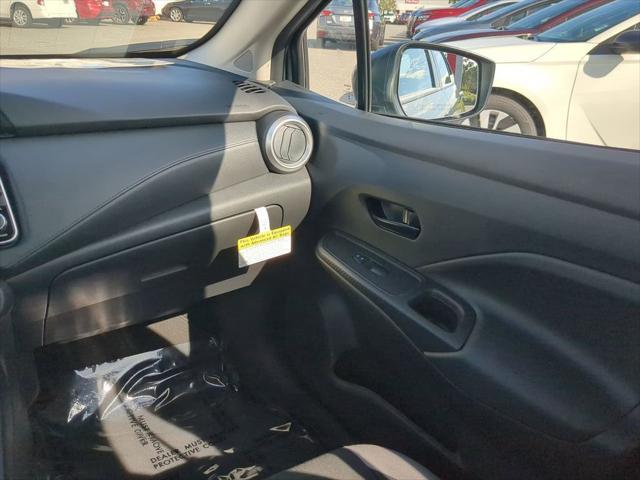 new 2025 Nissan Versa car