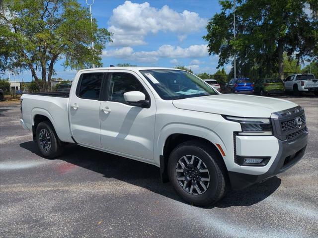 new 2025 Nissan Frontier car