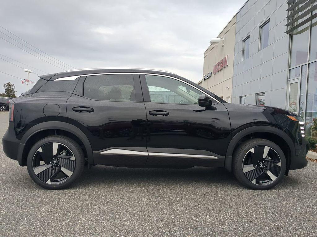 new 2025 Nissan Kicks car, priced at $28,902
