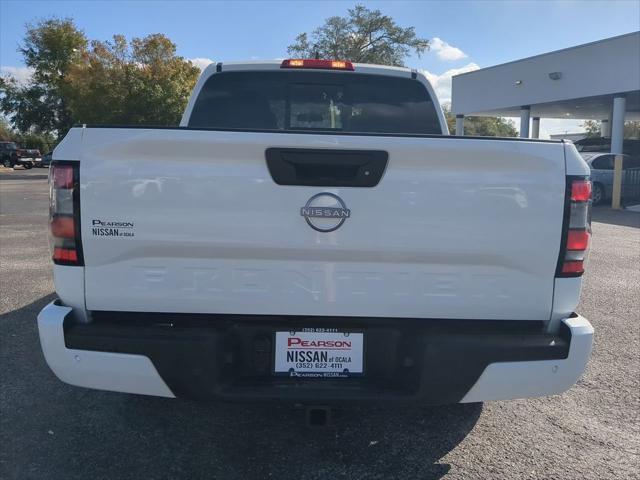 new 2025 Nissan Frontier car
