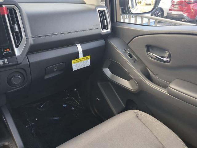 new 2025 Nissan Frontier car