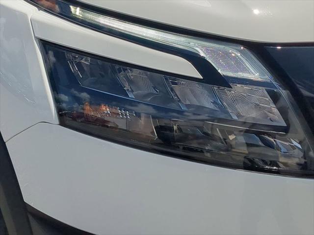 new 2025 Nissan Pathfinder car