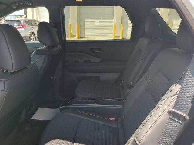 new 2025 Nissan Pathfinder car