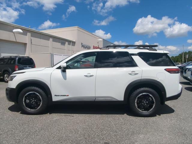 new 2025 Nissan Pathfinder car