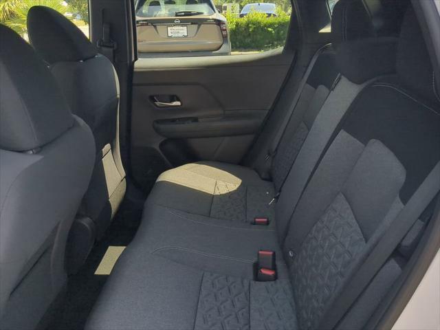 new 2025 Nissan Kicks car