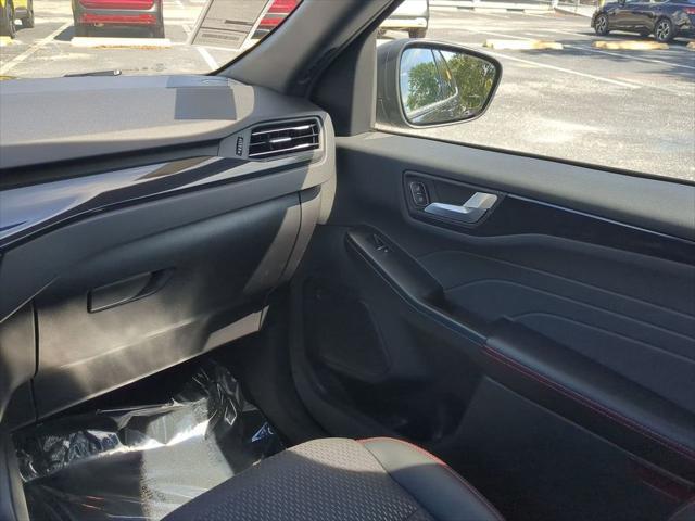 used 2025 Ford Escape car, priced at $26,988