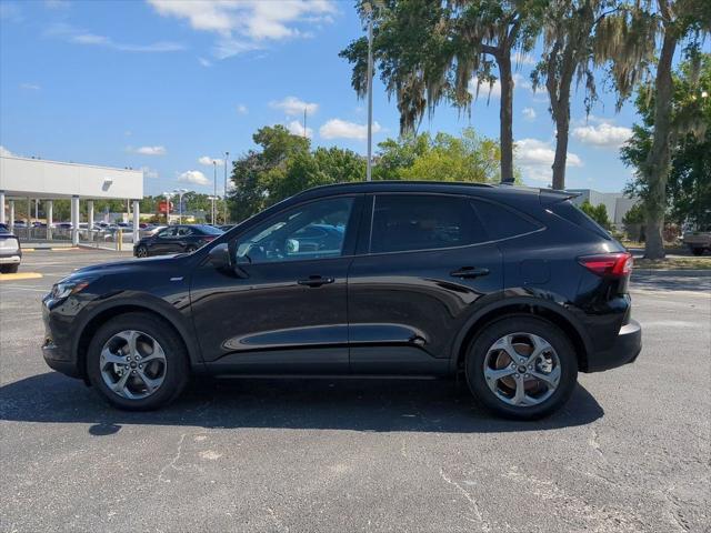 used 2025 Ford Escape car, priced at $26,988