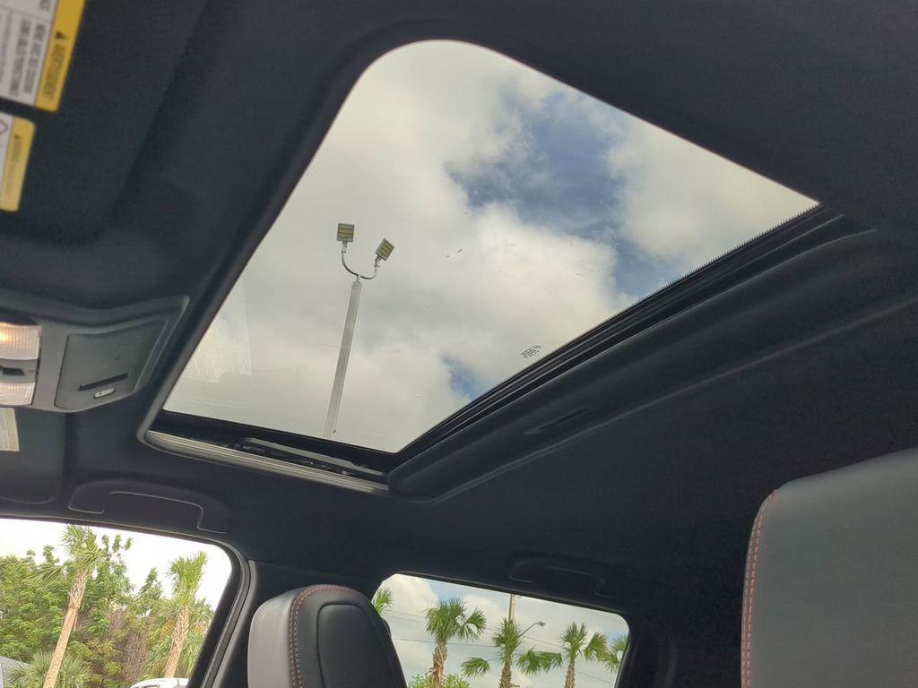 new 2025 Nissan Frontier car, priced at $46,063