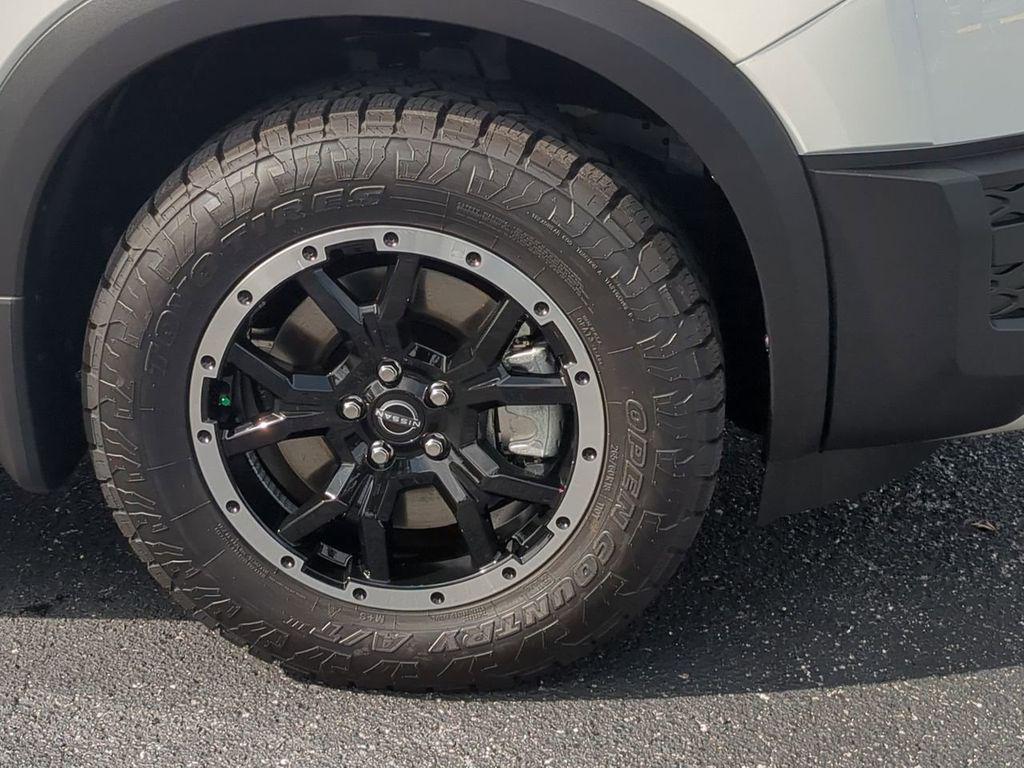 new 2025 Nissan Pathfinder car, priced at $44,143