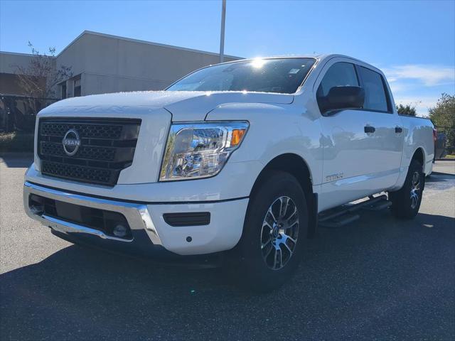 new 2024 Nissan Titan car