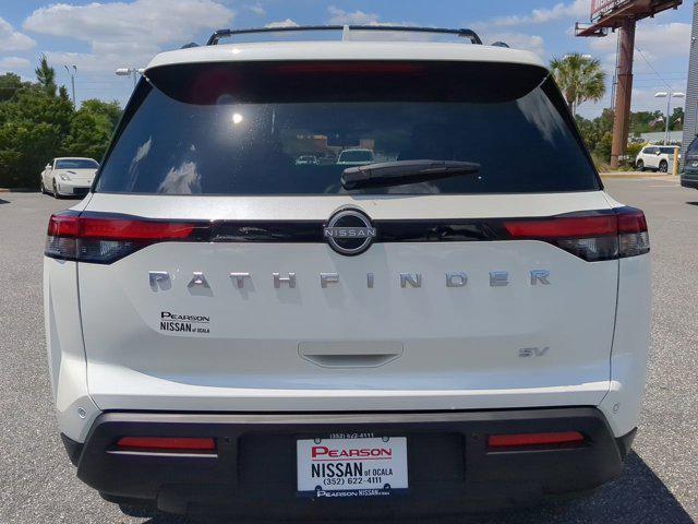 new 2024 Nissan Pathfinder car, priced at $41,909