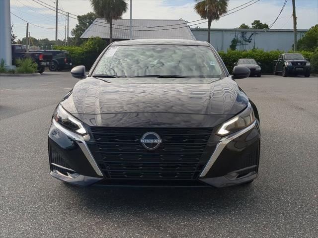 new 2025 Nissan Altima car