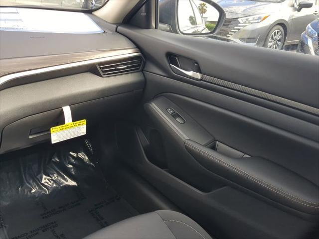 new 2025 Nissan Altima car