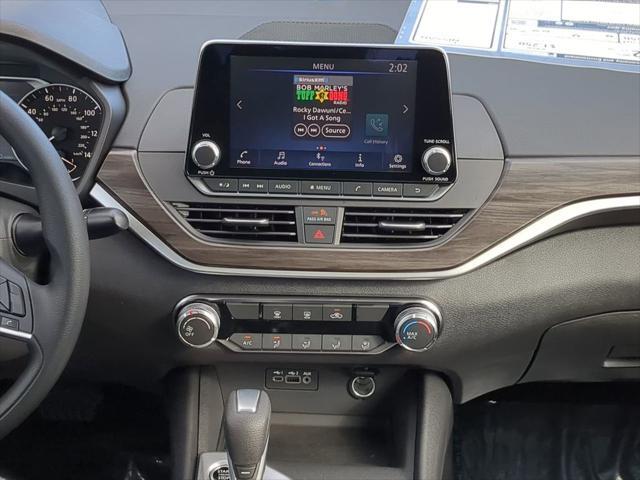 new 2025 Nissan Altima car