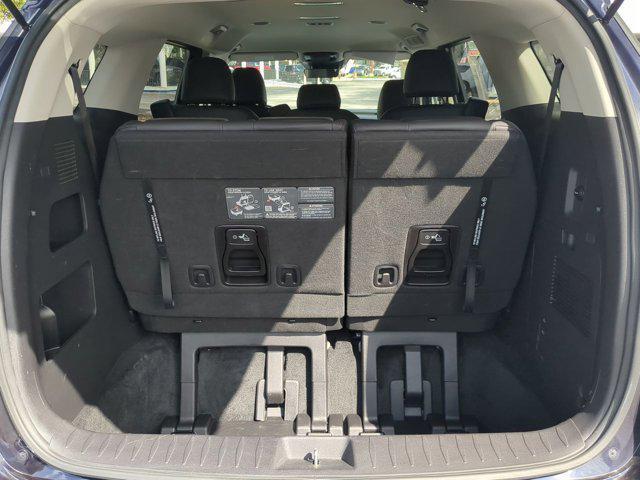 used 2024 Kia Carnival car, priced at $33,988