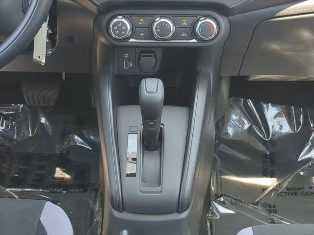 new 2025 Nissan Versa car