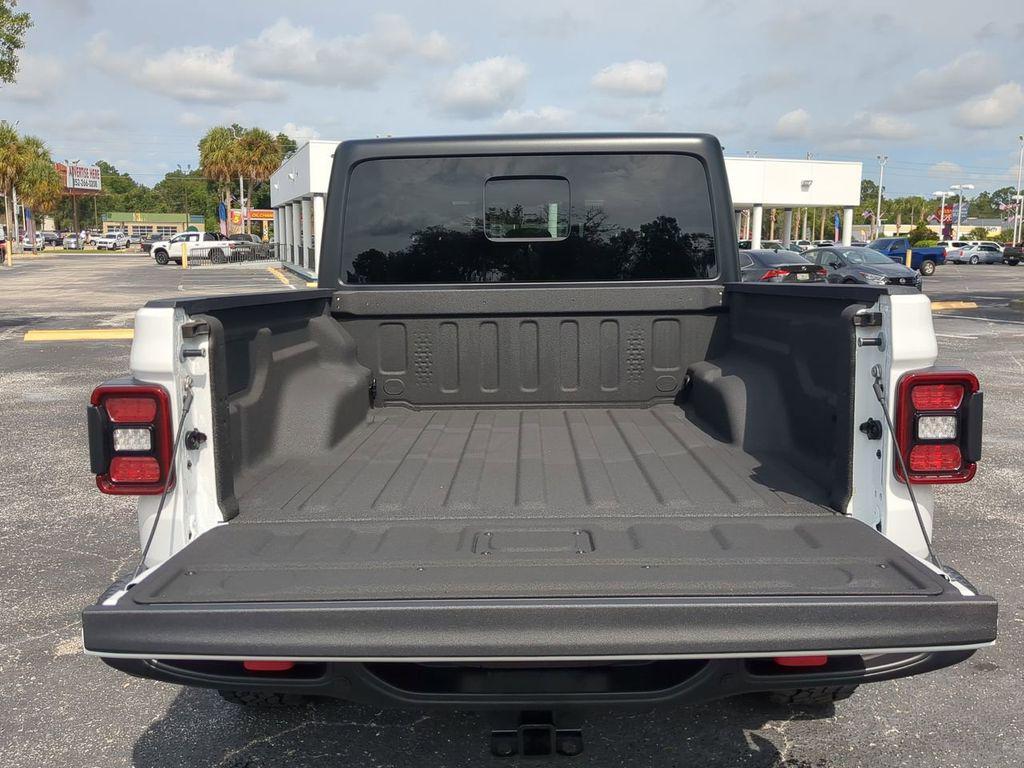 used 2025 Jeep Gladiator car, priced at $49,988