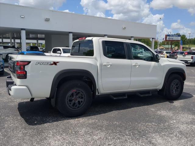 new 2025 Nissan Frontier car