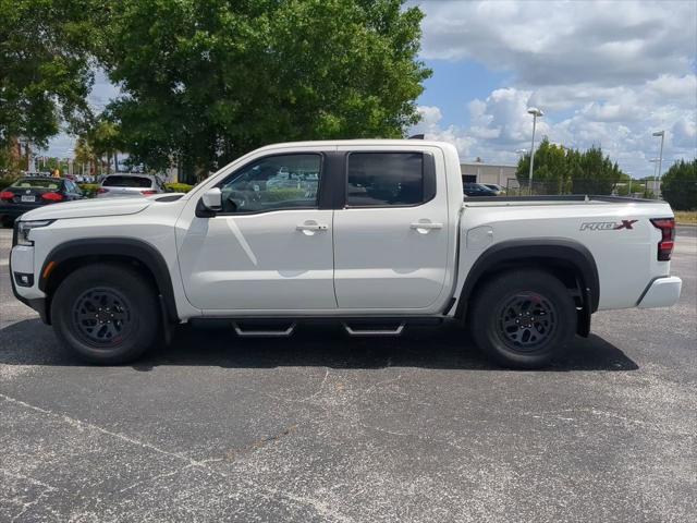 new 2025 Nissan Frontier car