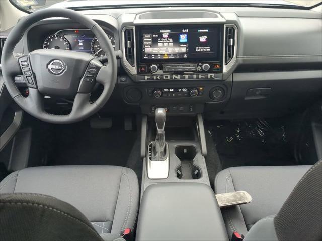 new 2025 Nissan Frontier car