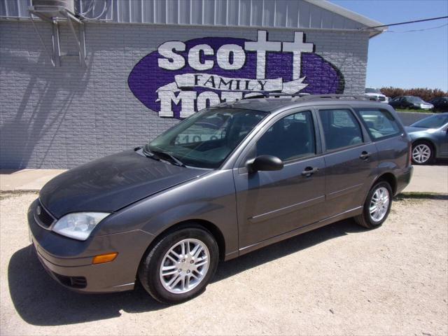 used 2006 Ford Focus car, priced at $5,000