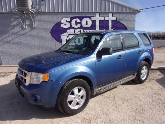 used 2010 Ford Escape car, priced at $5,500