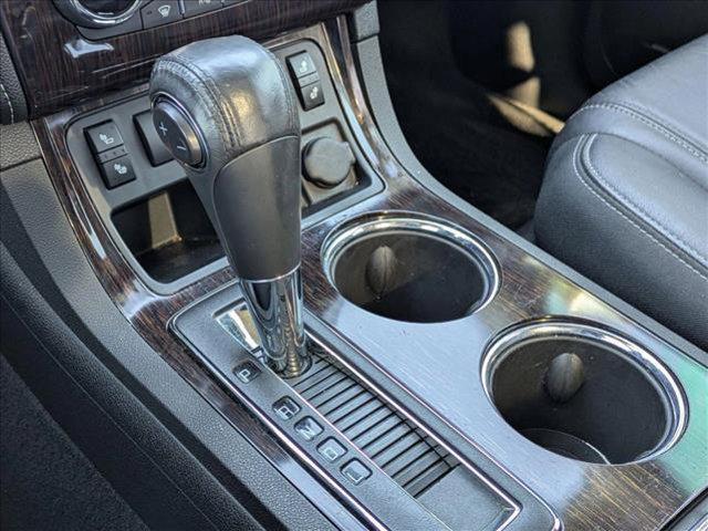 used 2015 Chevrolet Traverse car, priced at $11,995