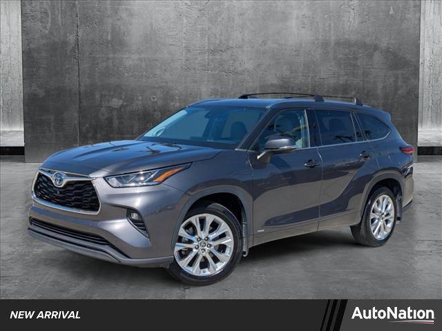 used 2022 Toyota Highlander Hybrid car, priced at $42,795