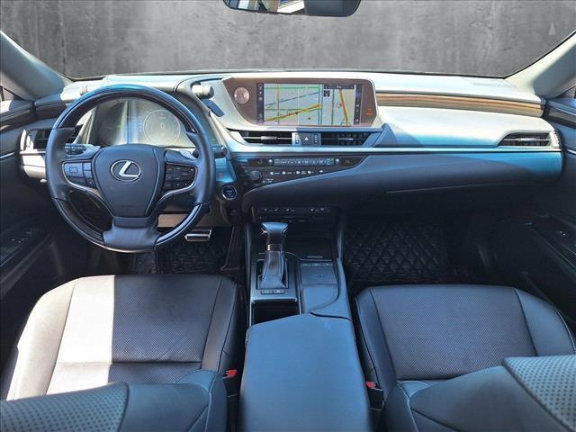 used 2019 Lexus ES 300h car, priced at $33,990