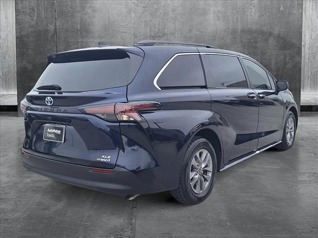used 2023 Toyota Sienna car, priced at $42,992