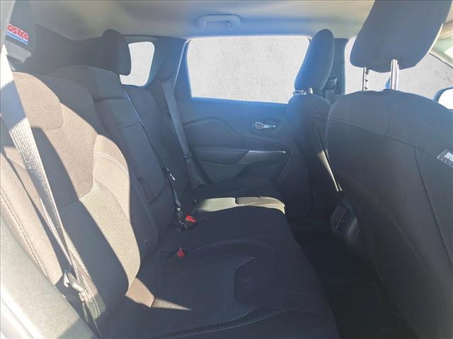 used 2019 Jeep Cherokee car, priced at $17,795