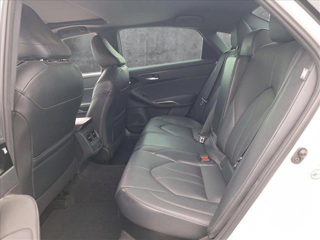 used 2019 Toyota Avalon Hybrid car, priced at $25,999