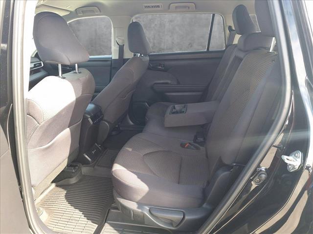 used 2024 Toyota Highlander car, priced at $41,495