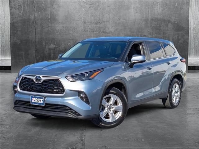 used 2024 Toyota Highlander car, priced at $37,449