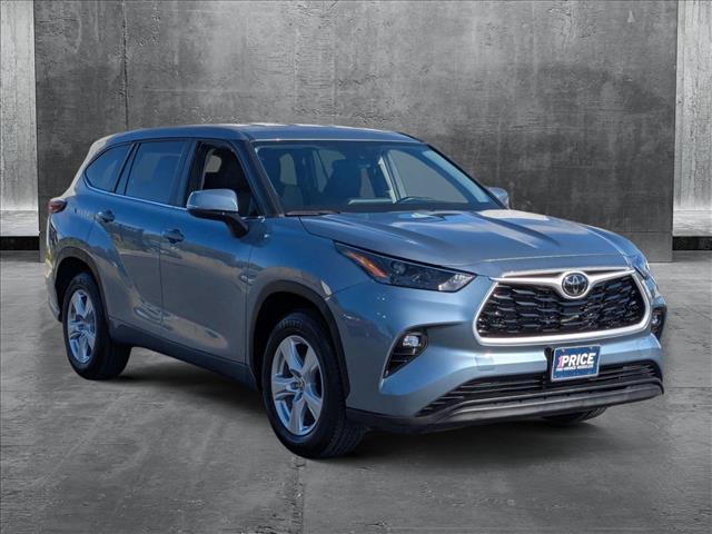 used 2024 Toyota Highlander car, priced at $37,449