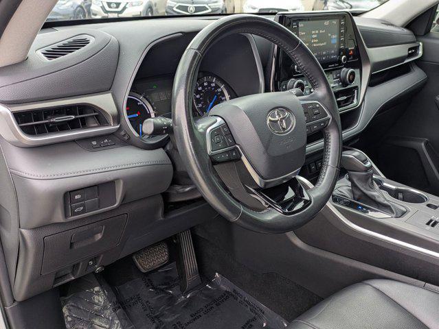 used 2021 Toyota Highlander Hybrid car, priced at $29,495